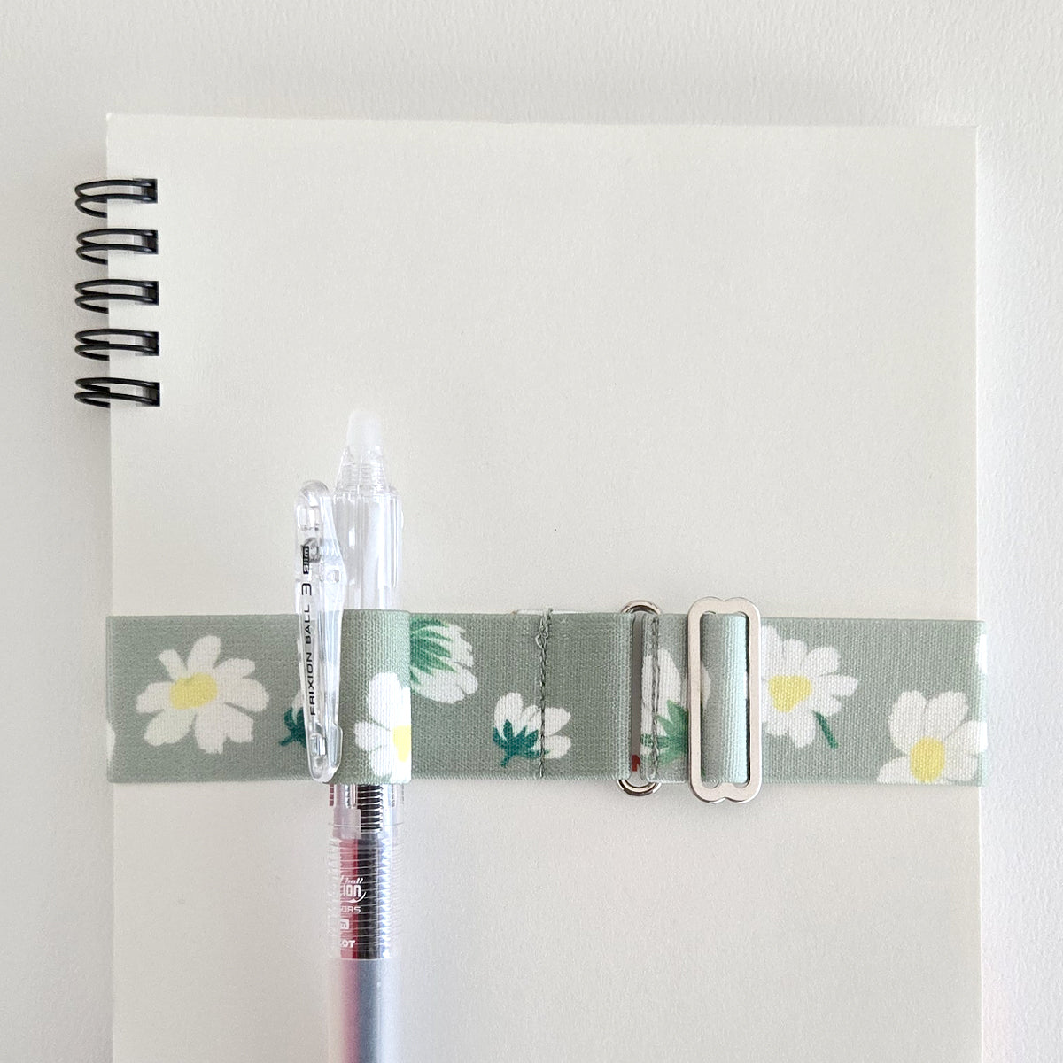 Adjustable Pen Band for A6–A5 Notebooks