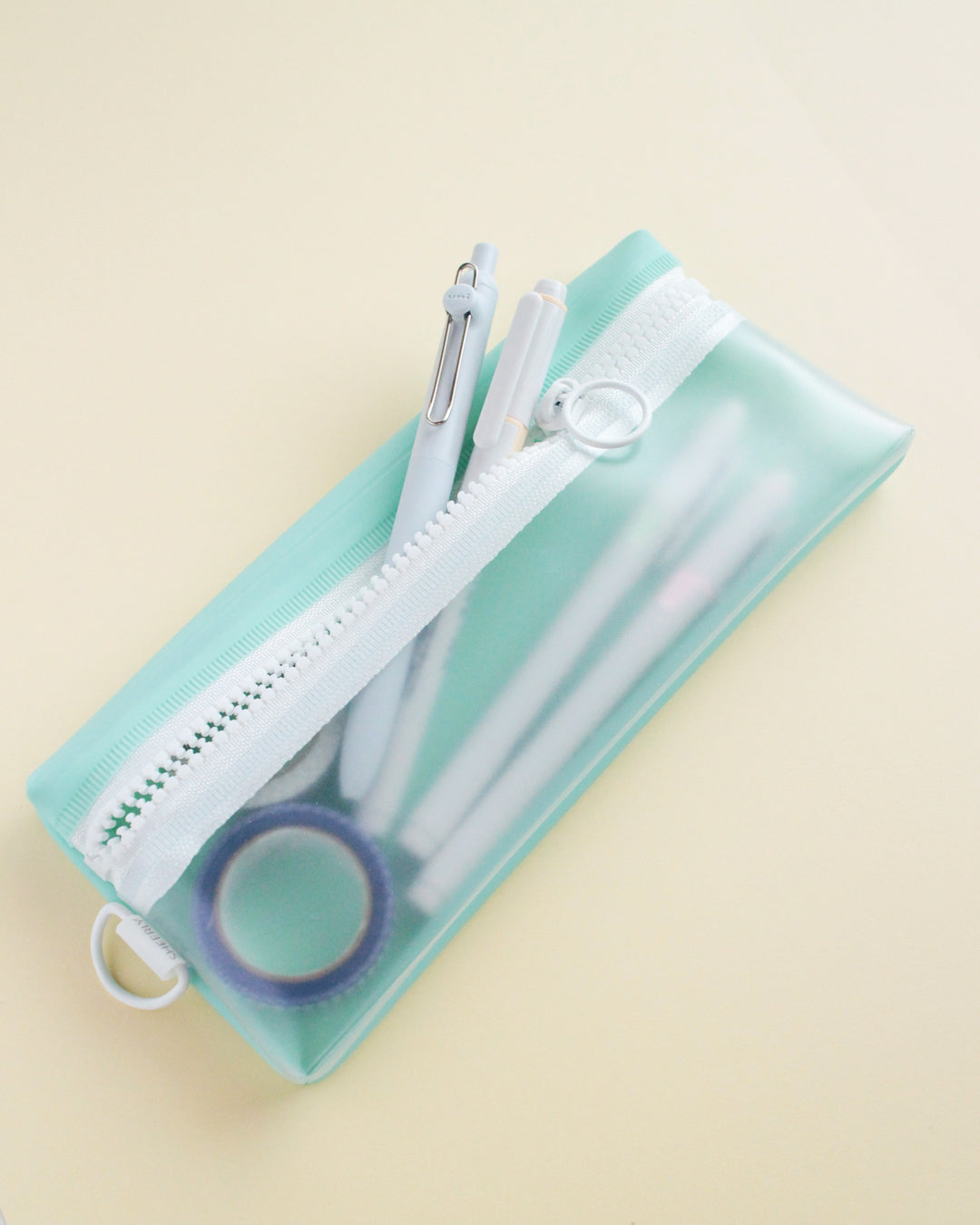 Translucent Pen Case / Raymay